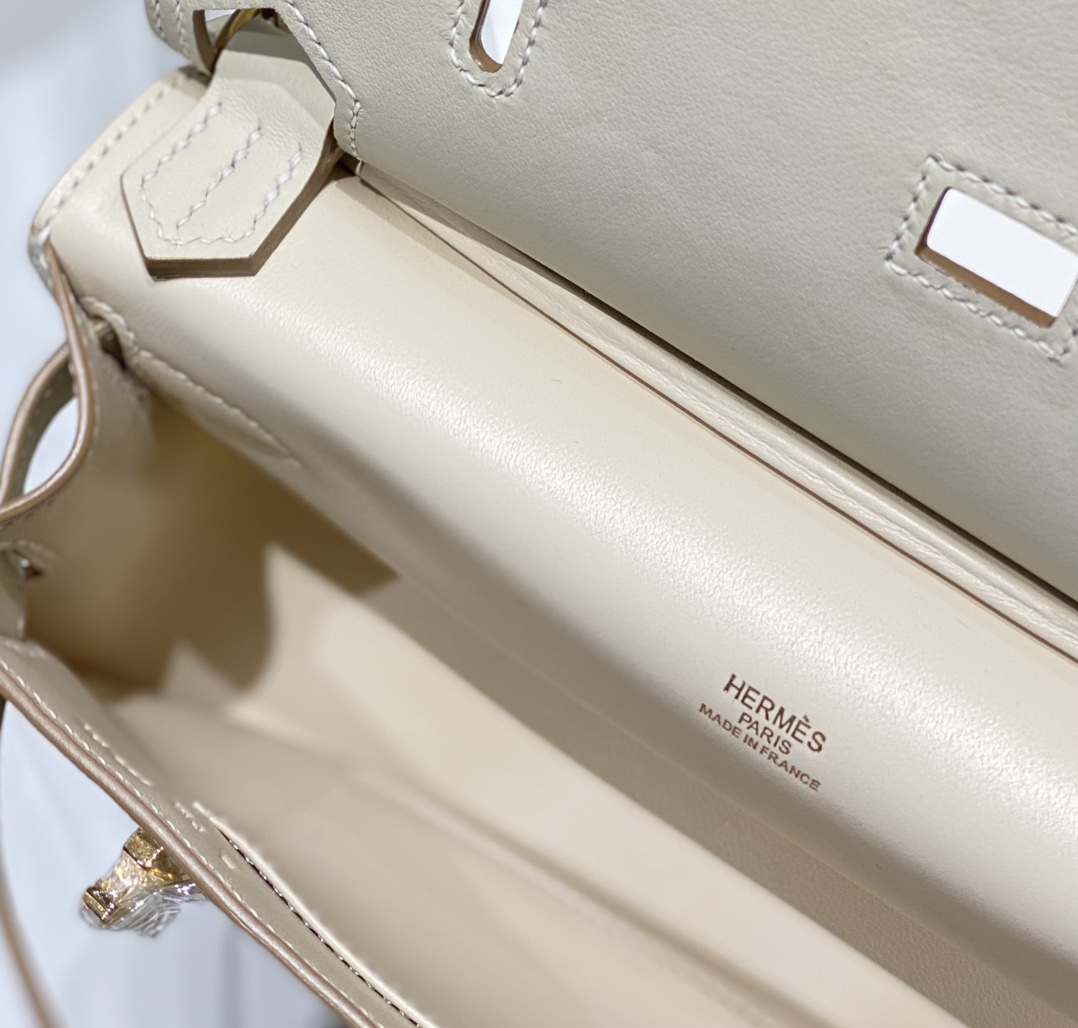 Hermes Jypsiere Mini Shoulder Bag In Cream White Swift Leather